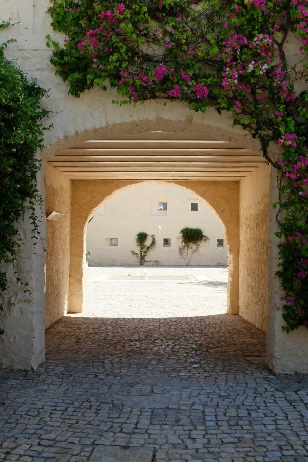 Flattered To Be In Algarve Apartment
